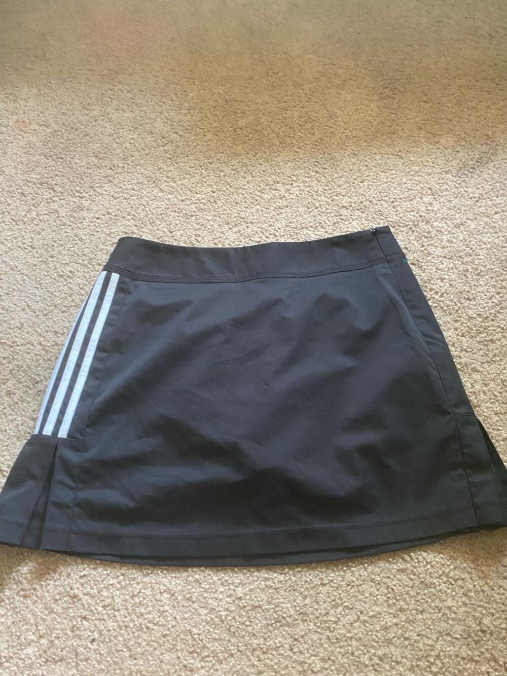 Adidas ClimaCool Athletic Skort Size 10 Black 3-Stripes